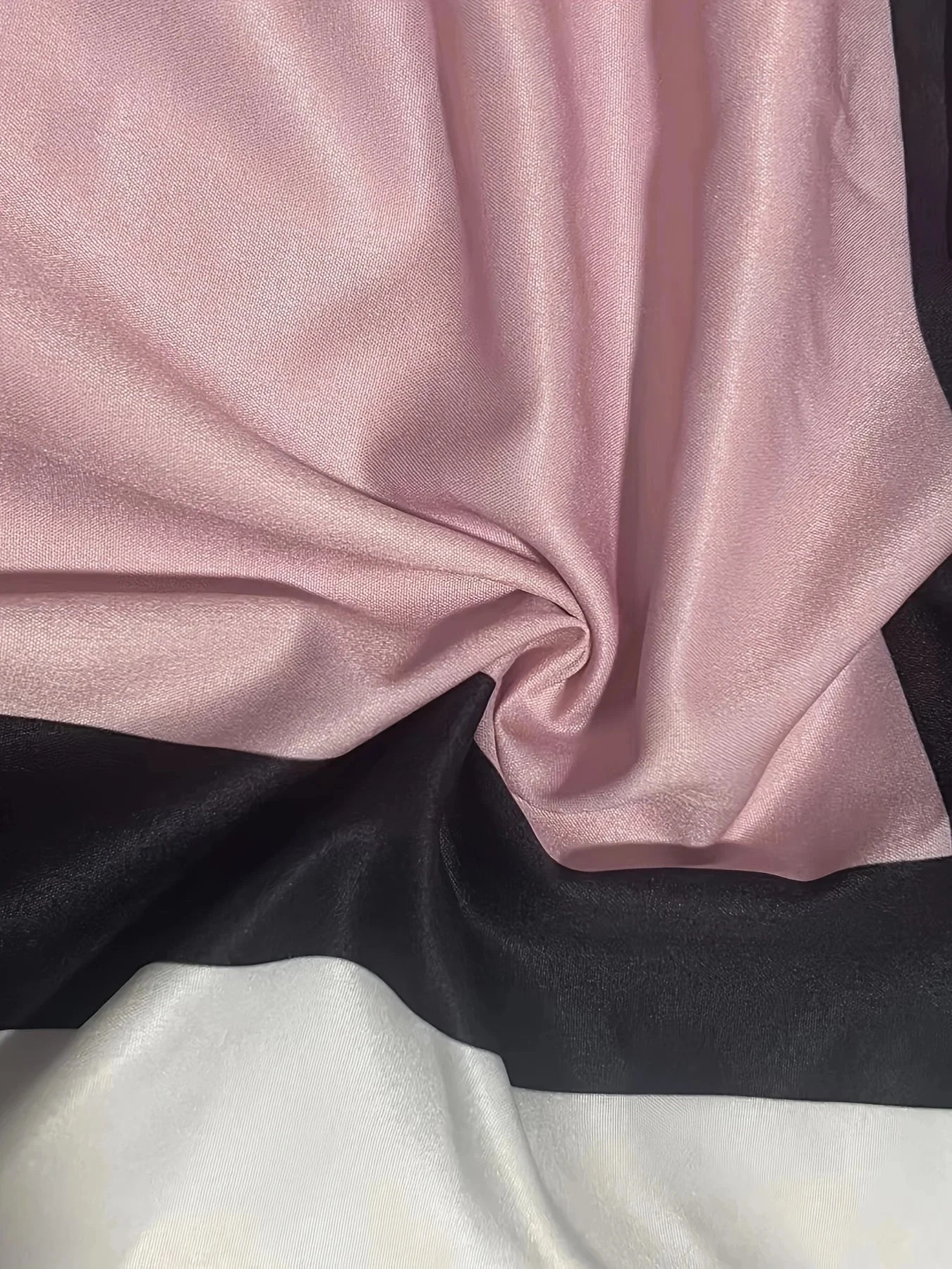 Nora - Eleganz Schickes geknöpftes Kleid