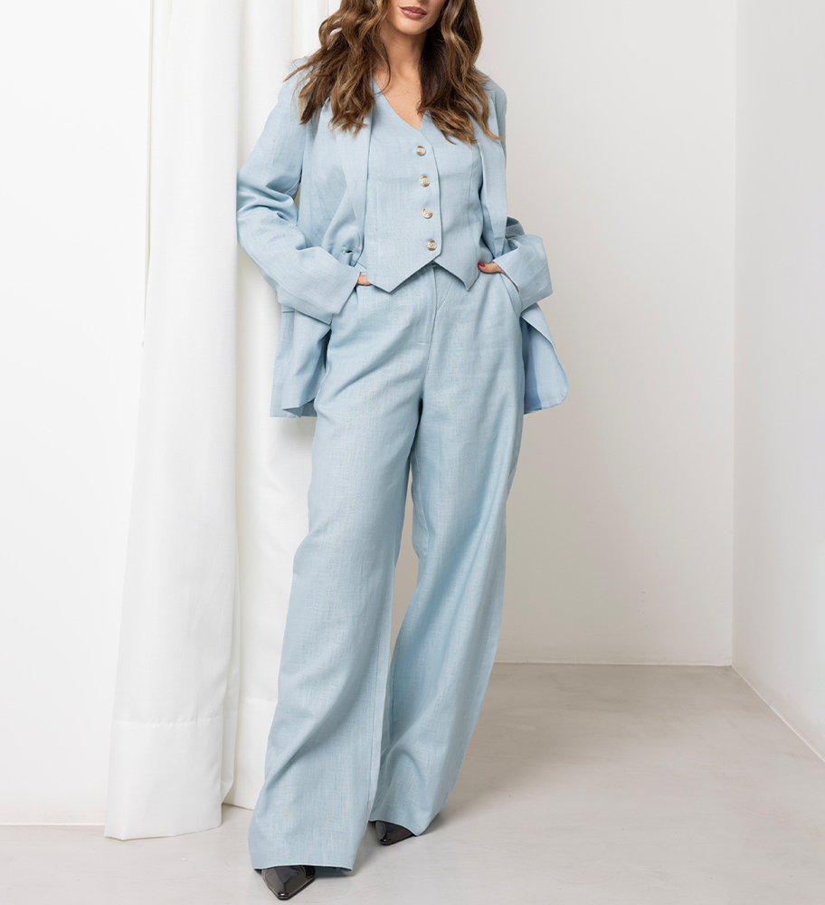 Eva - Klassisches Drei-Teile-Set mit Weste und Blazer