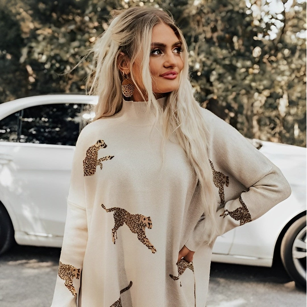 Clarissa - Gemütlicher Pullover mit Print und hohem Kragen