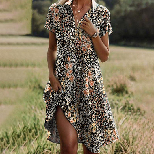 Cleo - Zeitlose Eleganz des Kleides