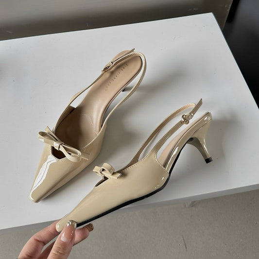 Alva - Spitz zulaufende PU-Absatzsandalen