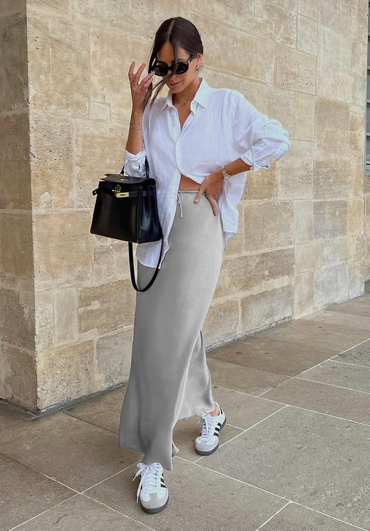 Alva - Satinrock in matter Fischschwanz-Optik mit Schnürung