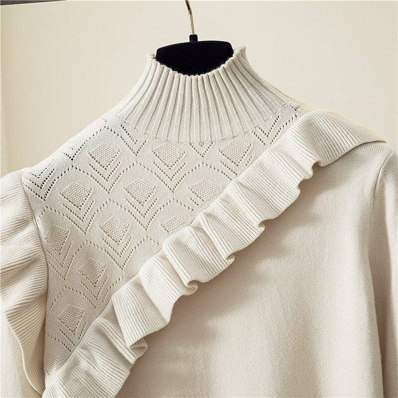 Rollkragenpullover für Damen mit Rüschen