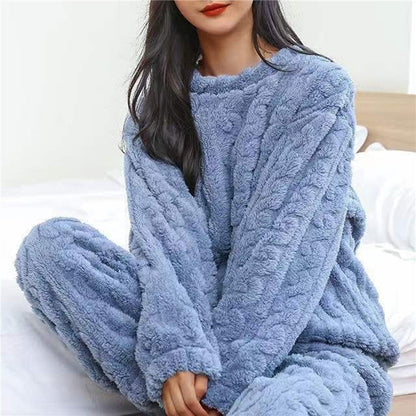 Angie – Kuscheliges Fleece-Pyjama-Set