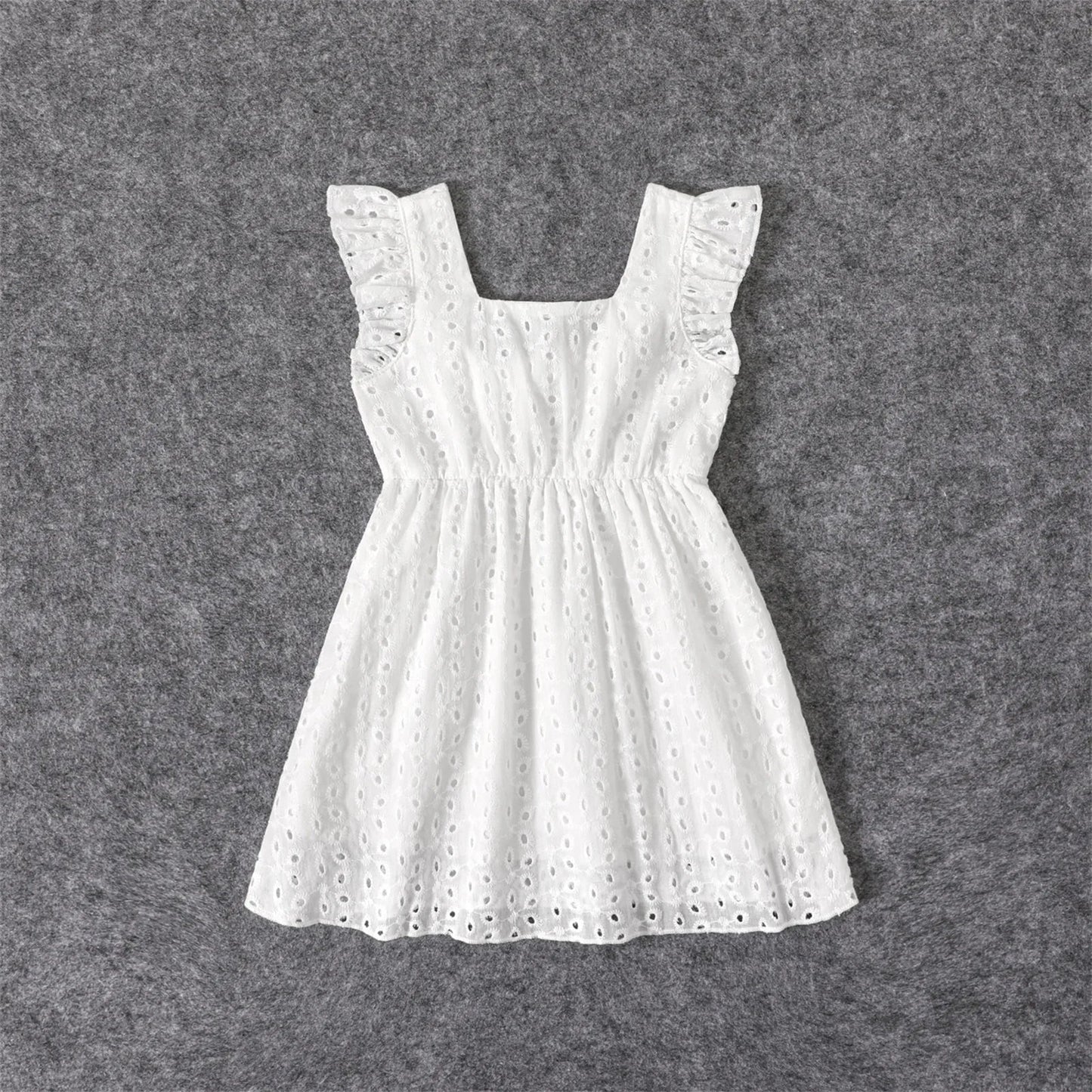 Amelie - Weißes Broderie Anglaise Kleid
