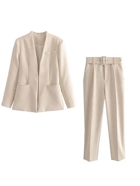 Galatea | Stilvolles Business-Set für Frauen [Blazer+Hose]