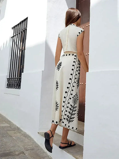 Alicia - Zweiteiliges besticktes Set