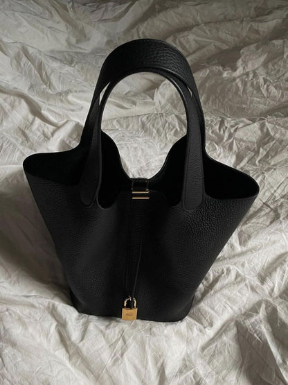 Paula - Exquisite Vegane Handtasche