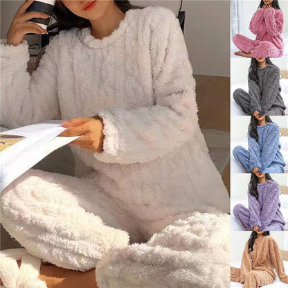 Angie – Kuscheliges Fleece-Pyjama-Set