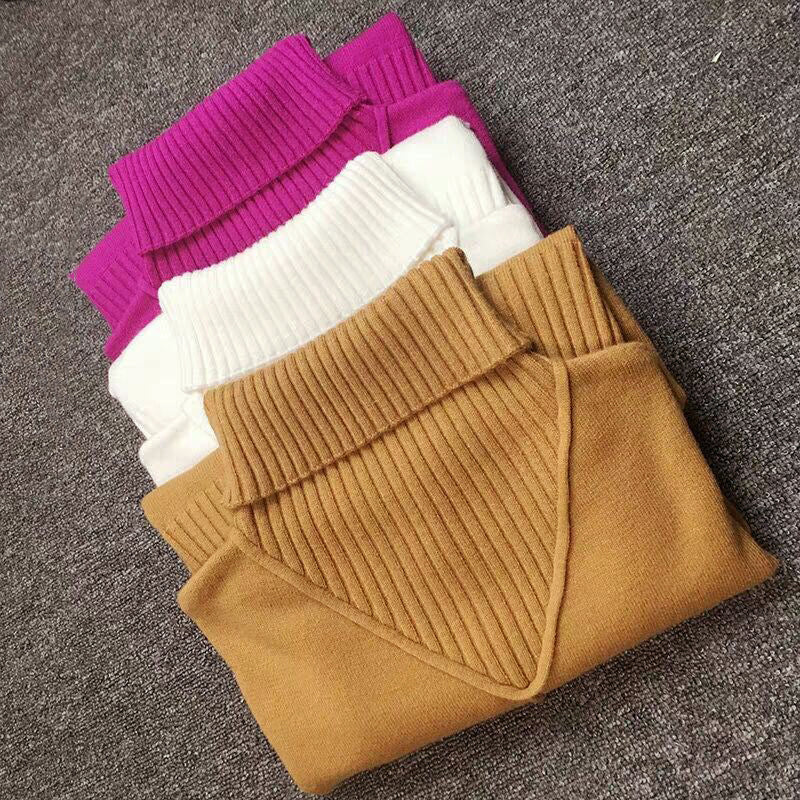 Eleganter Rollkragenpullover - V-Ausschnitt für Damen