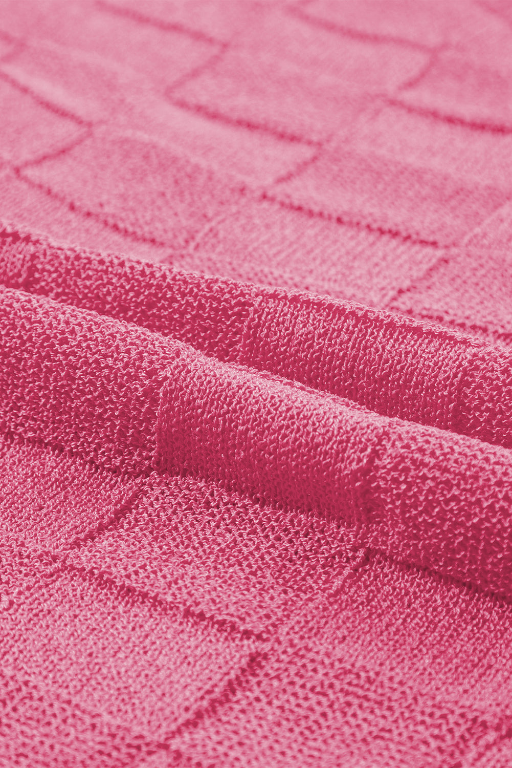 Rosafarbener Strickpullover Mit Kurzen Ärmeln Und Gitterstruktur