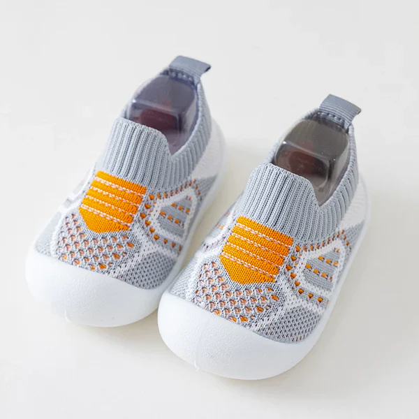 TinyTreadz: Rutschfeste Babyschuhsocken