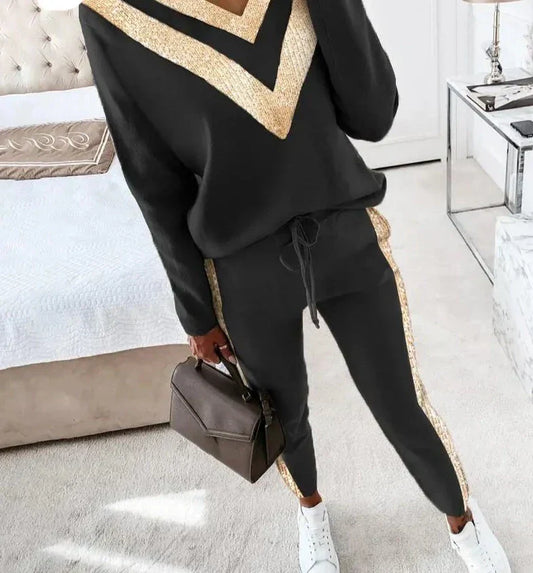 Heidi-Mode | Schwarzer Jogginganzug mit Gold für Frauen