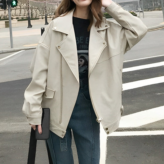 Alva - Locker geschnittene Pendlerjacke aus PU-Leder